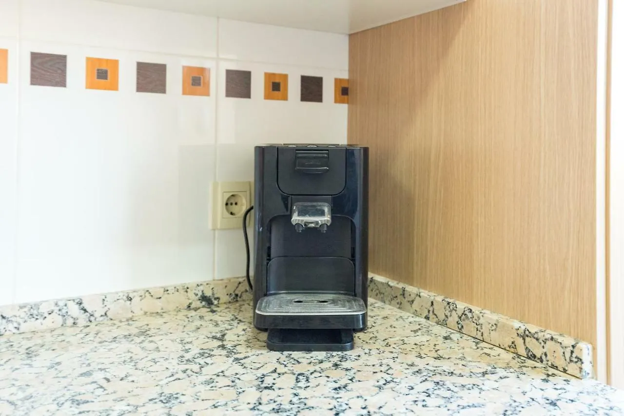 Lu&Cia La Playa Apartment Malaga 0*,